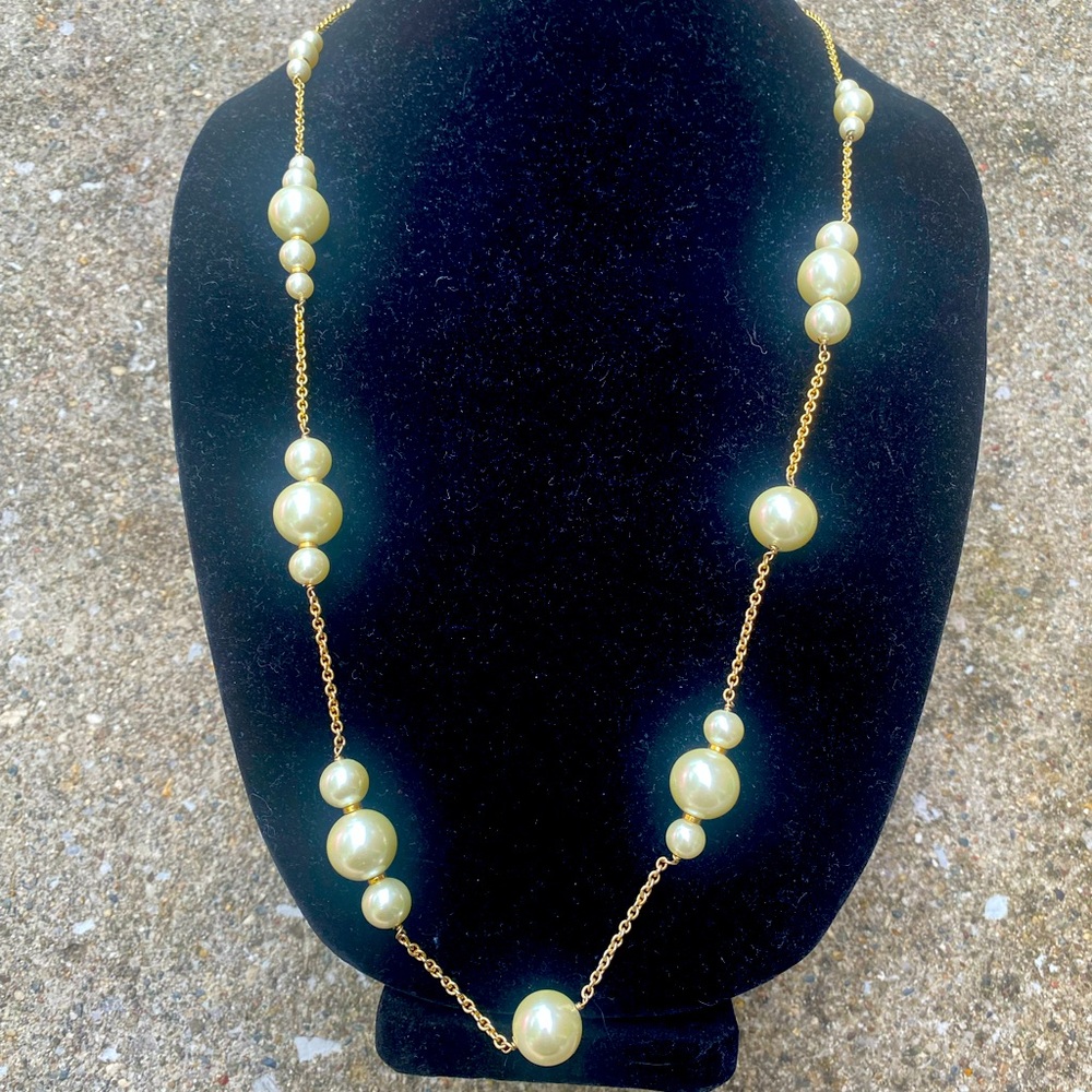 Lovely J Crew Vintage Faux Pearl & Roller Rhinestone Necklace